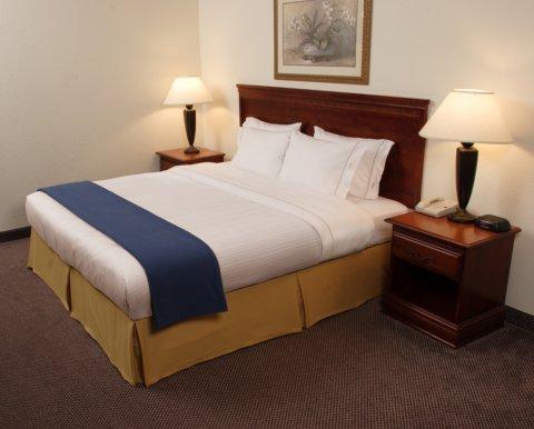 Holiday Inn Express Hotel & Suites Swift Current By Ihg Экстерьер фото